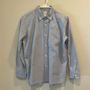 GAP - boys oxford shirt - long sleeve button down. Size XL (18)